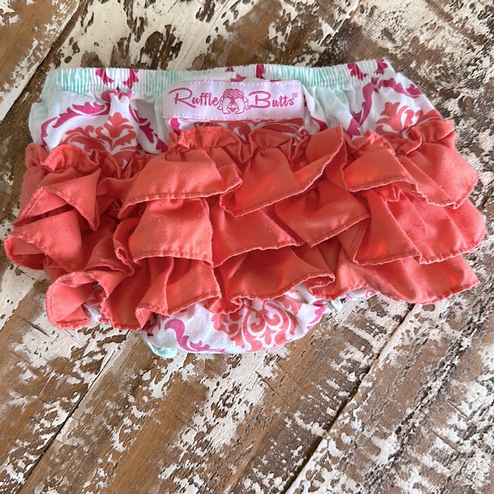 Ruffle Butts Bloomers Size 12-18 Months